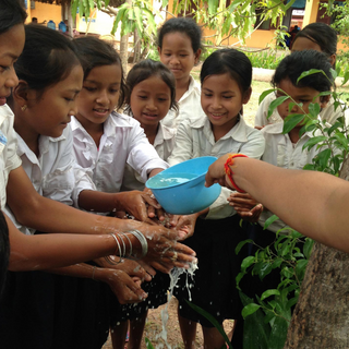 Children Washing their hands 